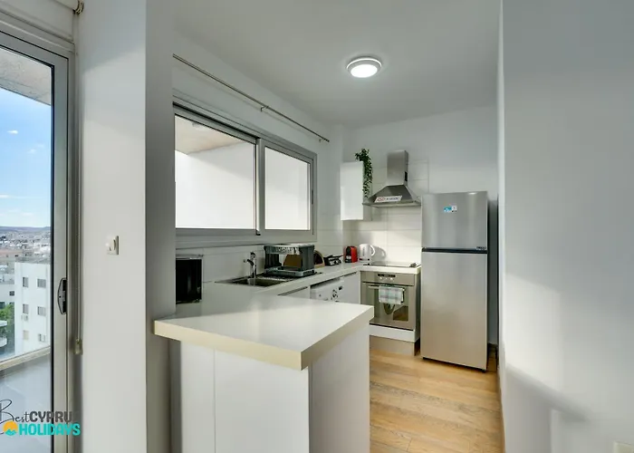 The Lighthouse 1 Bedroom 604 *