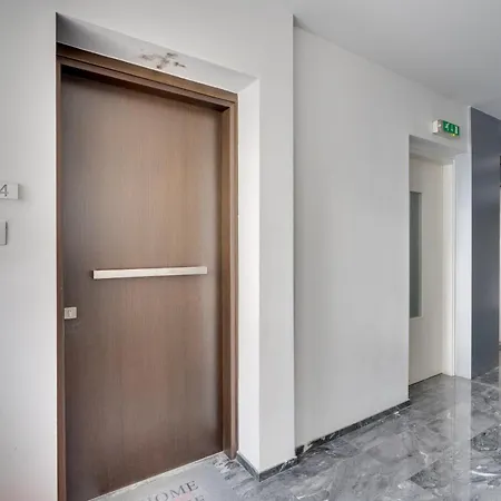 The Lighthouse 1 Bedroom 604 * Lárnaka