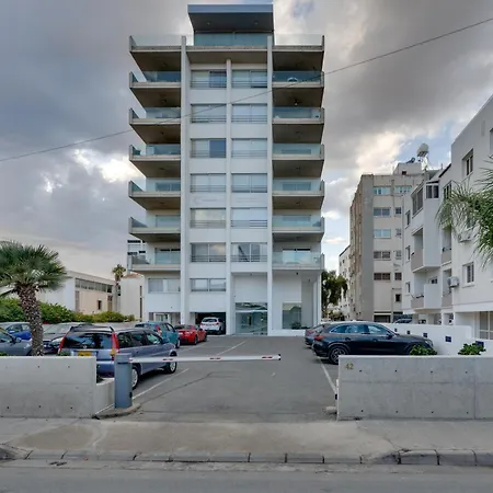 The Lighthouse 1 Bedroom 604 Lárnaka