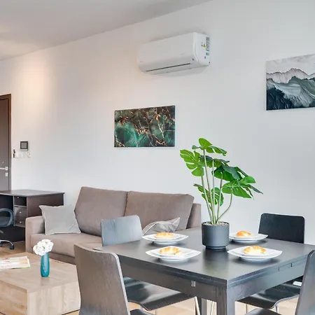 Apartment The Lighthouse 1 Bedroom 604