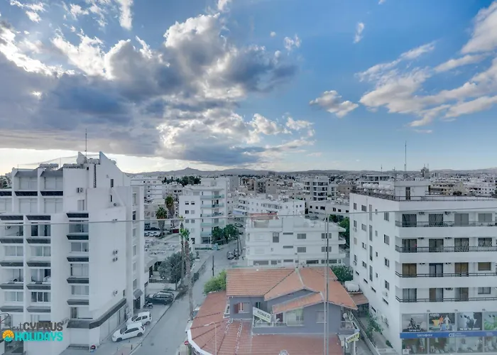 The Lighthouse 1 Bedroom 604 公寓