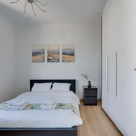 Апартаменти The Lighthouse 1 Bedroom 604 Ларнака