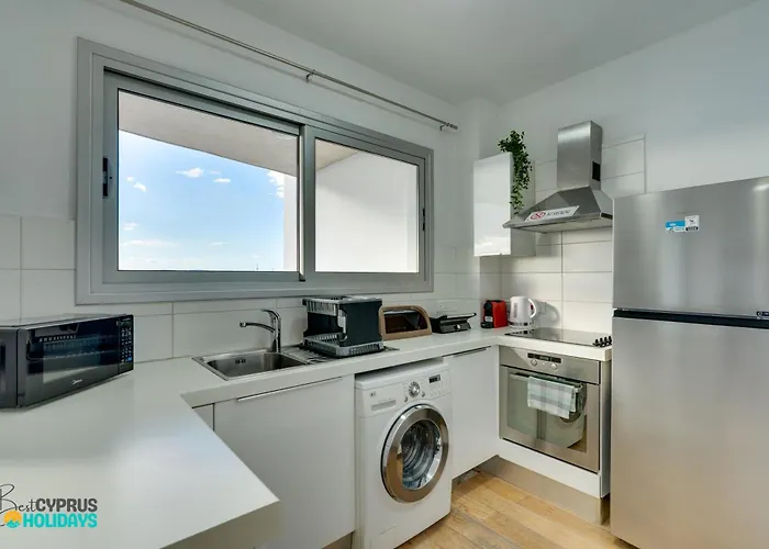 The Lighthouse 1 Bedroom 604 Apartment